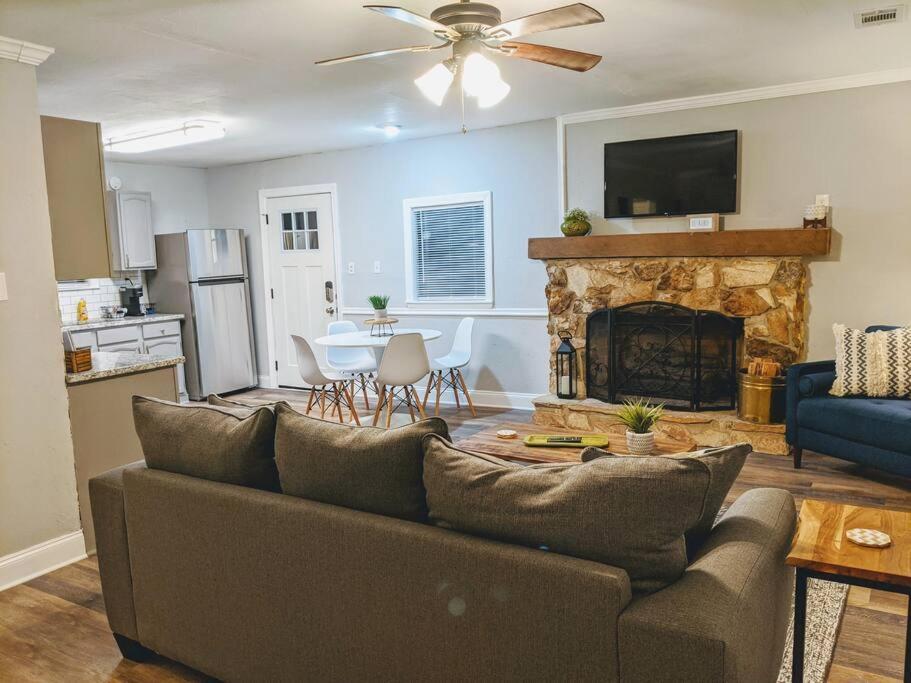 Gold Dust Delight - Cozy In The Woods